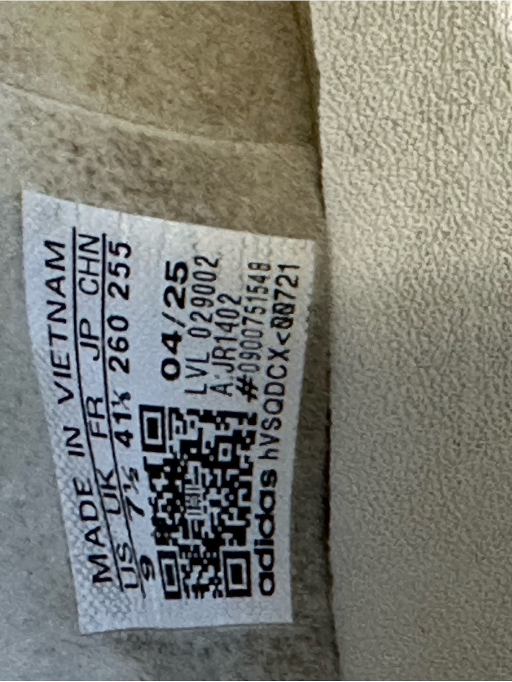 adidas Off-White Sneaker Label Detail - Picture 3 of 6